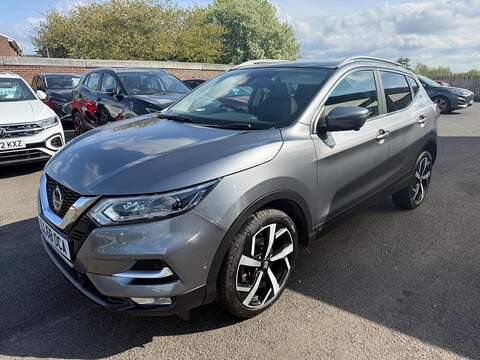 Nissan Qashqai 1.5 dCi Tekna SUV 5dr Diesel Manual Euro 6 (s/s) (115 ps) - U80290