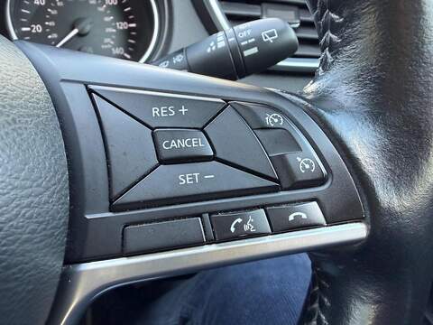 Nissan Qashqai 1.5 dCi Tekna SUV 5dr Diesel Manual Euro 6 (s/s) (115 ps) - U80290