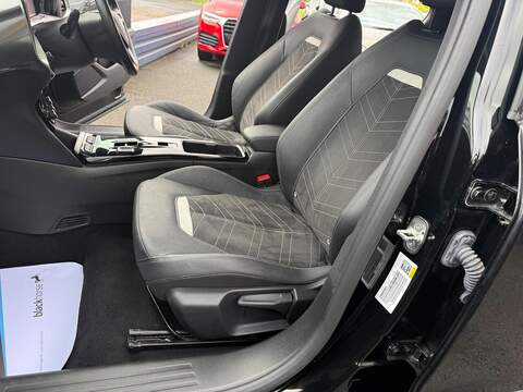 Vauxhall Mokka Electric 50kWh Ultimate SUV 5dr Electric Auto (136 ps) - U80295
