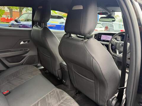 Vauxhall Mokka Electric 50kWh Ultimate SUV 5dr Electric Auto (136 ps) - U80295