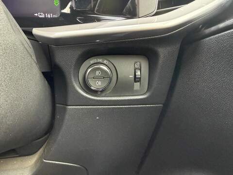 Vauxhall Mokka Electric 50kWh Ultimate SUV 5dr Electric Auto (136 ps) - U80295