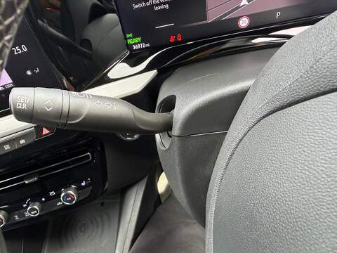 Vauxhall Mokka Electric 50kWh Ultimate SUV 5dr Electric Auto (136 ps) - U80295