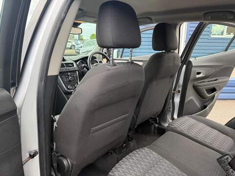 Vauxhall Mokka 1.6i Exclusiv SUV 5dr Petrol Manual 2WD Euro 6 (s/s) (115 ps) - U80296