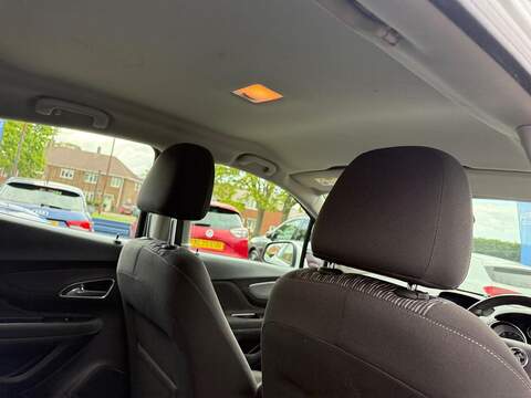 Vauxhall Mokka 1.6i Exclusiv SUV 5dr Petrol Manual 2WD Euro 6 (s/s) (115 ps) - U80296
