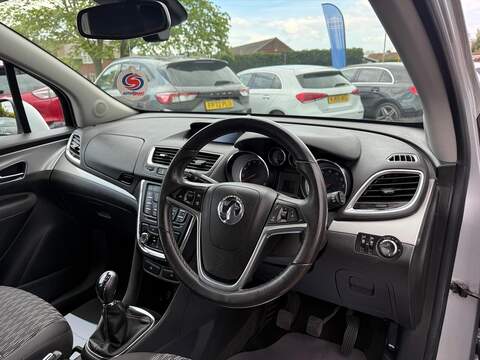 Vauxhall Mokka 1.6i Exclusiv SUV 5dr Petrol Manual 2WD Euro 6 (s/s) (115 ps) - U80296