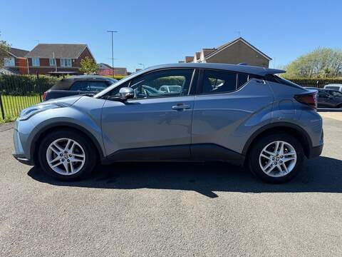 Toyota C-HR 1.8 VVT-h Icon CVT Euro 6 (s/s) 5dr - U80298