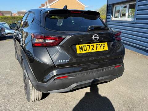 Nissan Juke 1.0 DIG-T N-Connecta Euro 6 (s/s) 5dr - U80301