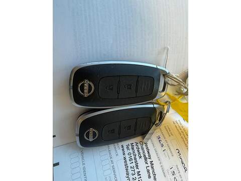 Nissan Juke 1.0 DIG-T N-Connecta Euro 6 (s/s) 5dr - U80301