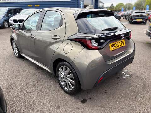 Toyota Yaris 1.5 VVT-h Icon E-CVT Euro 6 (s/s) 5dr - U80304