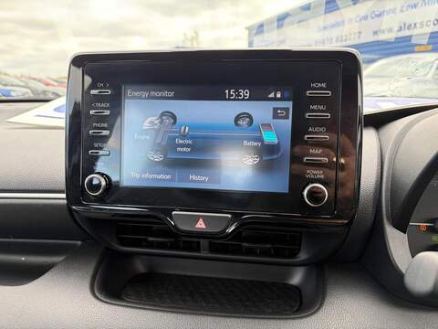 Toyota Yaris 1.5 VVT-h Icon E-CVT Euro 6 (s/s) 5dr - U80304