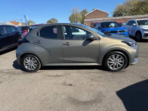 Toyota Yaris 1.5 VVT-h Icon E-CVT Euro 6 (s/s) 5dr - U80304
