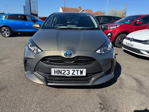 Toyota Yaris 1.5 VVT-h Icon E-CVT Euro 6 (s/s) 5dr - U80304