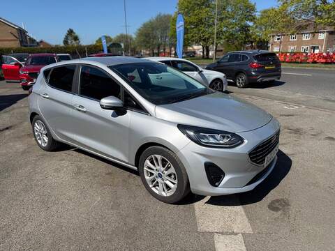 Ford Fiesta 1.0T EcoBoost MHEV Titanium Euro 6 (s/s) 5dr - U80306