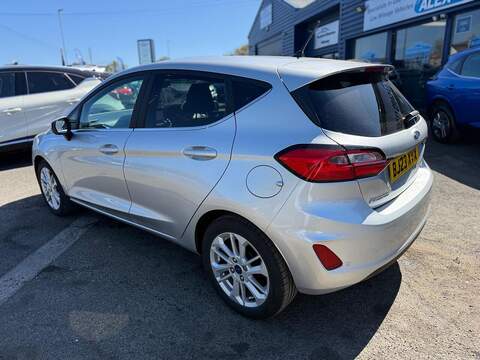 Ford Fiesta 1.0T EcoBoost MHEV Titanium Euro 6 (s/s) 5dr - U80306
