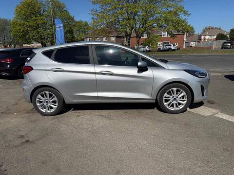 Ford Fiesta 1.0T EcoBoost MHEV Titanium Euro 6 (s/s) 5dr - U80306