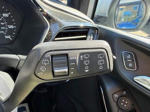 Ford Fiesta 1.0T EcoBoost MHEV Titanium Euro 6 (s/s) 5dr - U80306