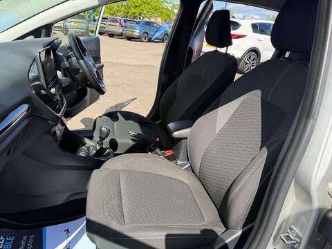 Ford Fiesta 1.0T EcoBoost MHEV Titanium Euro 6 (s/s) 5dr - U80306