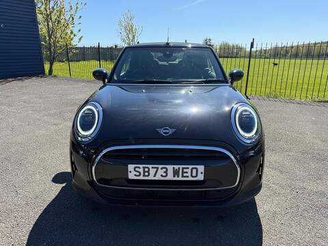 MINI Convertible 1.5 Cooper Classic Steptronic Euro 6 (s/s) 2dr - U80307