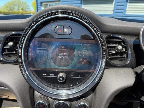 MINI Convertible 1.5 Cooper Classic Steptronic Euro 6 (s/s) 2dr - U80307