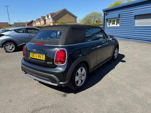 MINI Convertible 1.5 Cooper Classic Steptronic Euro 6 (s/s) 2dr - U80307