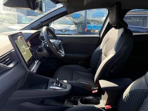 Renault Symbioz 1.8 E-TECH techno esprit Alpine Auto Euro 6 (s/s) 5dr - U80308