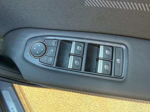 Renault Symbioz 1.8 E-TECH techno esprit Alpine Auto Euro 6 (s/s) 5dr - U80308