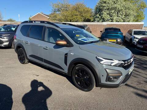 Dacia Jogger 1.0 TCe EXTREME Euro 6 (s/s) 5dr - U80309