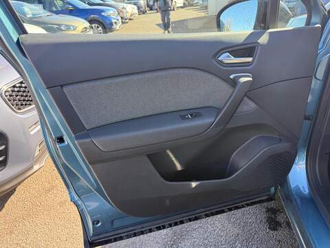 Renault Symbioz 1.8 E-TECH techno Auto Euro 6 (s/s) 5dr - U80310