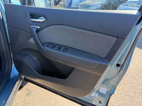 Renault Symbioz 1.8 E-TECH techno Auto Euro 6 (s/s) 5dr - U80310