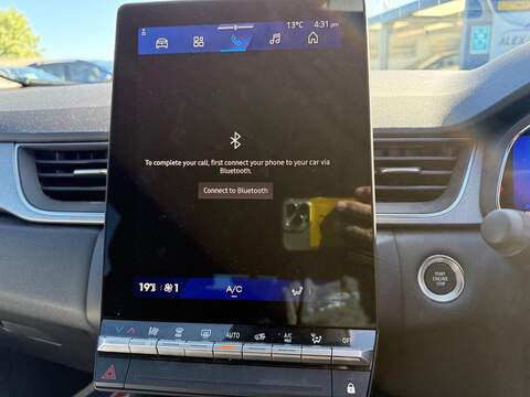 Renault Symbioz 1.8 E-TECH techno Auto Euro 6 (s/s) 5dr - U80310