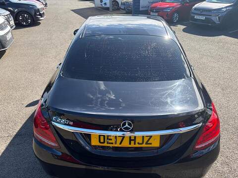 Mercedes-Benz C Class 2.1 C220d AMG Line Saloon 4dr Diesel G-Tronic+ Euro 6 (s/s) (170 ps) - U80319