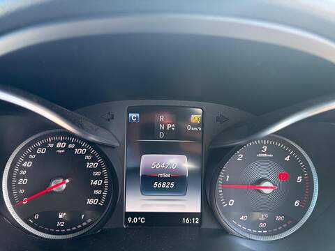 Mercedes-Benz C Class 2.1 C220d AMG Line Saloon 4dr Diesel G-Tronic+ Euro 6 (s/s) (170 ps) - U80319