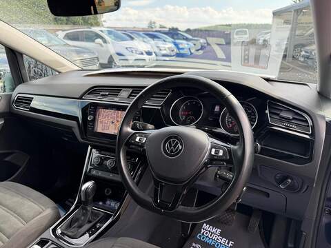 Volkswagen Touran 1.5 TSI EVO SEL MPV 5dr Petrol DSG Euro 6 (s/s) (150 ps) - U80320