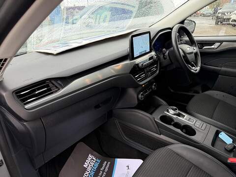 Ford Kuga 2.0 EcoBlue Titanium SUV 5dr Diesel Auto AWD Euro 6 (s/s) (190 ps) - U80321