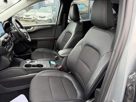 Ford Kuga 2.0 EcoBlue Titanium SUV 5dr Diesel Auto AWD Euro 6 (s/s) (190 ps) - U80321