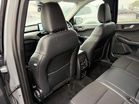 Ford Kuga 2.0 EcoBlue Titanium SUV 5dr Diesel Auto AWD Euro 6 (s/s) (190 ps) - U80321