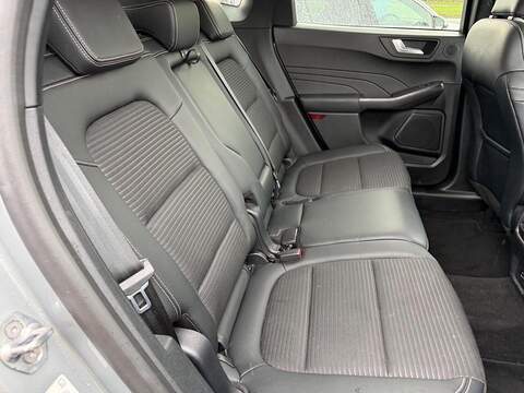 Ford Kuga 2.0 EcoBlue Titanium SUV 5dr Diesel Auto AWD Euro 6 (s/s) (190 ps) - U80321