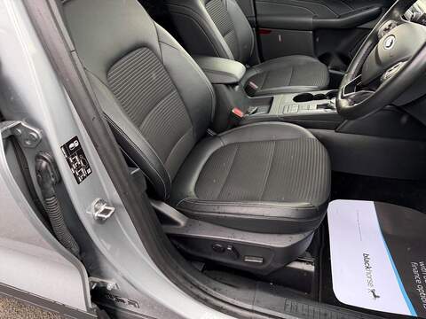 Ford Kuga 2.0 EcoBlue Titanium SUV 5dr Diesel Auto AWD Euro 6 (s/s) (190 ps) - U80321
