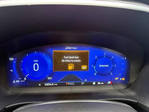 Ford Kuga 2.0 EcoBlue Titanium SUV 5dr Diesel Auto AWD Euro 6 (s/s) (190 ps) - U80321