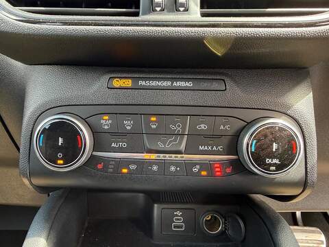 Ford Kuga 2.5h Duratec ST-Line X Edition CVT Euro 6 (s/s) 5dr - U80329