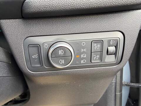 Ford Kuga 2.5h Duratec ST-Line X Edition CVT Euro 6 (s/s) 5dr - U80329