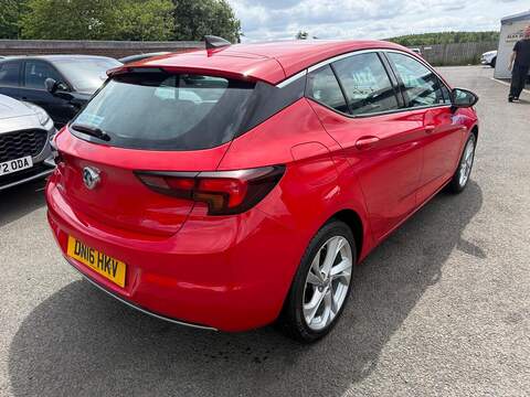 Vauxhall Astra 1.4i Turbo SRi Nav Auto Euro 6 (s/s) 5dr - U80330
