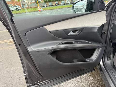 Peugeot 5008 1.5 BlueHDi GT EAT Euro 6 (s/s) 5dr - U80331