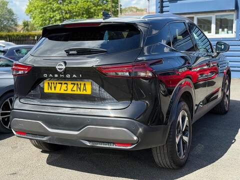 Nissan Qashqai 1.3 DIG-T MHEV N-Connecta Euro 6 (s/s) 5dr - U80332