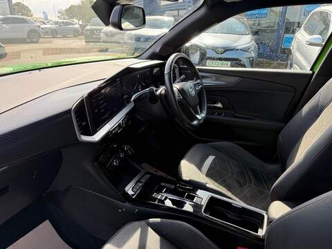 Vauxhall Mokka 1.2 Turbo Ultimate Auto Euro 6 (s/s) 5dr - U80333
