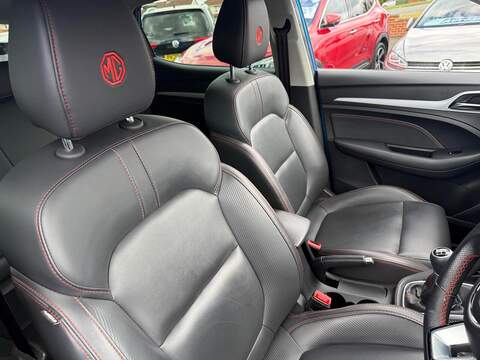 MG MG ZS 1.5 VTi-TECH Exclusive Euro 6 (s/s) 5dr - U80344