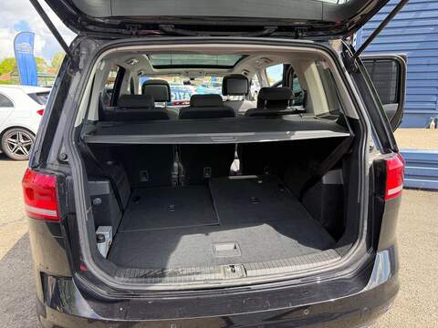 Volkswagen Touran 2.0 TDI SE Family DSG Euro 6 (s/s) 5dr - U80345