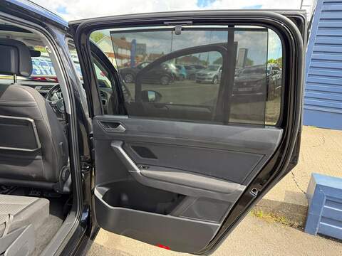 Volkswagen Touran 2.0 TDI SE Family DSG Euro 6 (s/s) 5dr - U80345