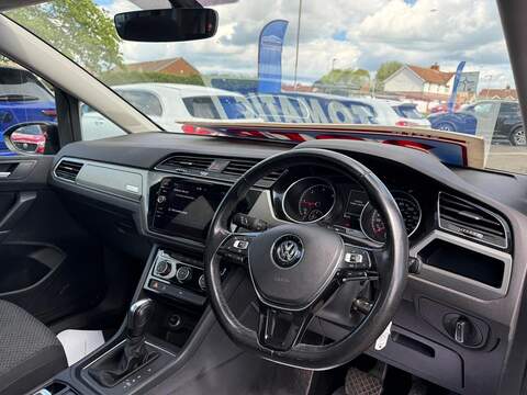 Volkswagen Touran 2.0 TDI SE Family DSG Euro 6 (s/s) 5dr - U80345