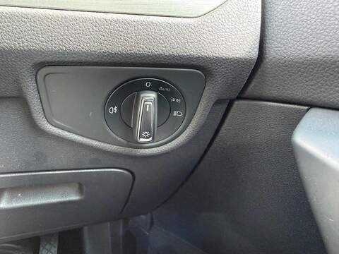 Volkswagen Touran 2.0 TDI SE Family DSG Euro 6 (s/s) 5dr - U80345
